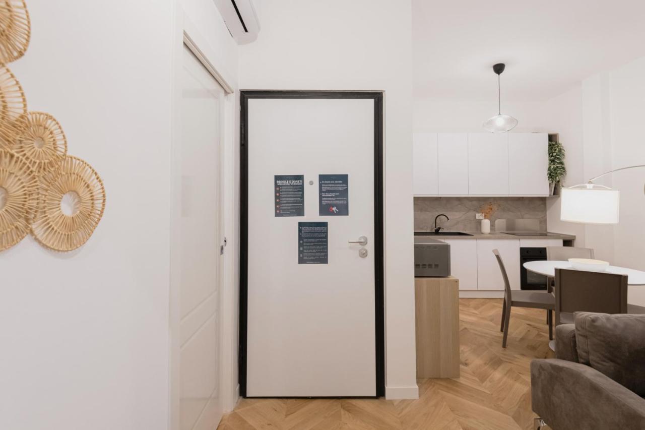 Easylife - Oasi Di Stile A 10Min Dal Duomo Apartment Milan Bagian luar foto