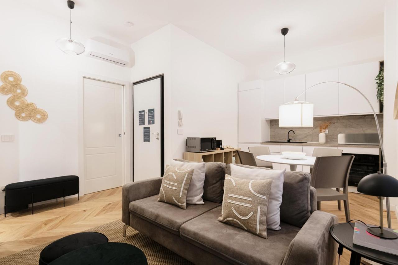 Easylife - Oasi Di Stile A 10Min Dal Duomo Apartment Milan Bagian luar foto