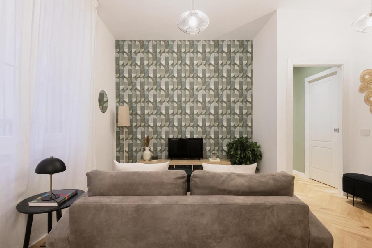 Easylife - Oasi Di Stile A 10Min Dal Duomo Apartment Milan Bagian luar foto