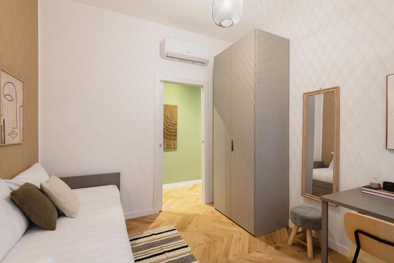 Easylife - Oasi Di Stile A 10Min Dal Duomo Apartment Milan Bagian luar foto